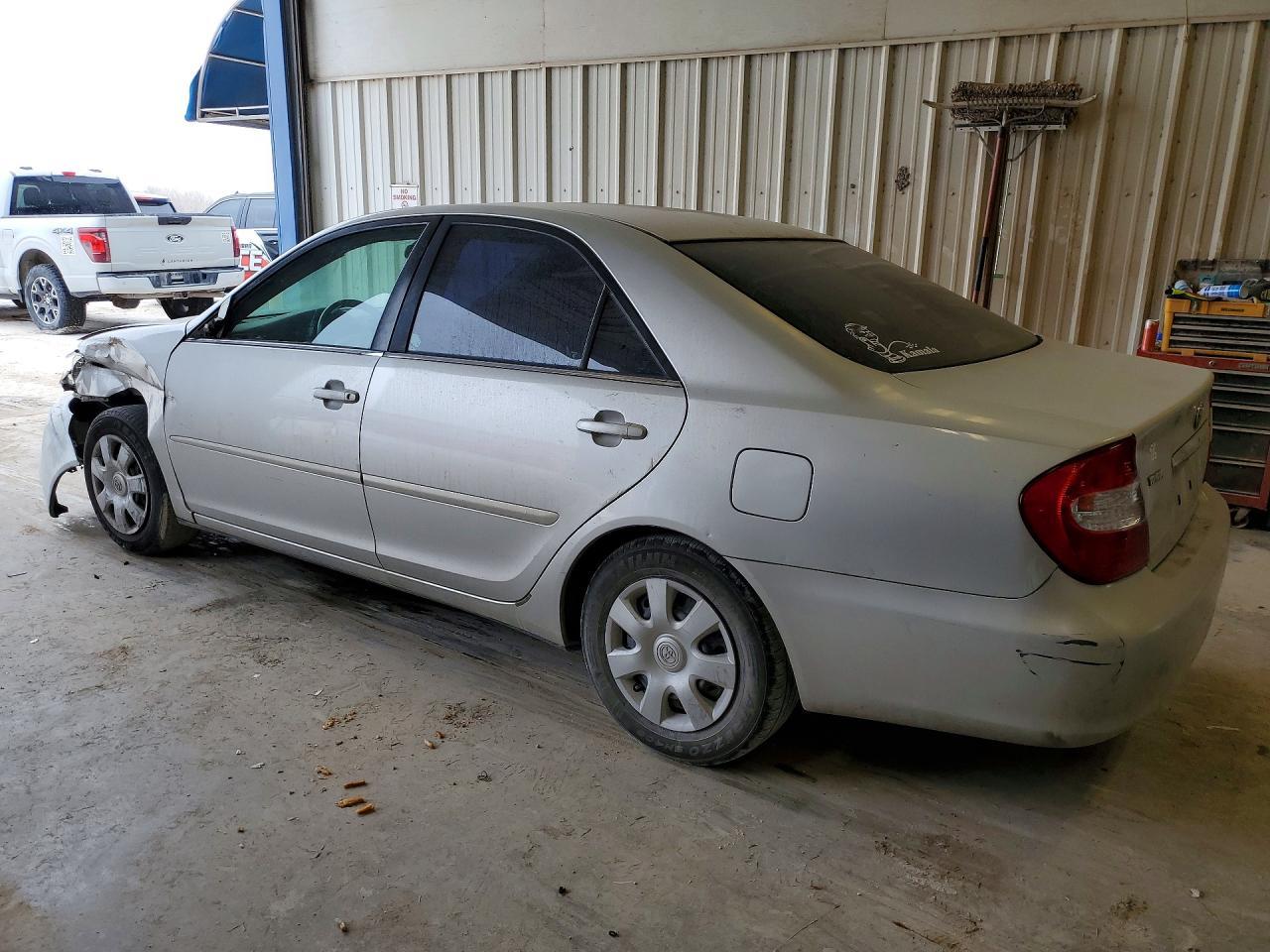 2002 Toyota Camry - Image 2