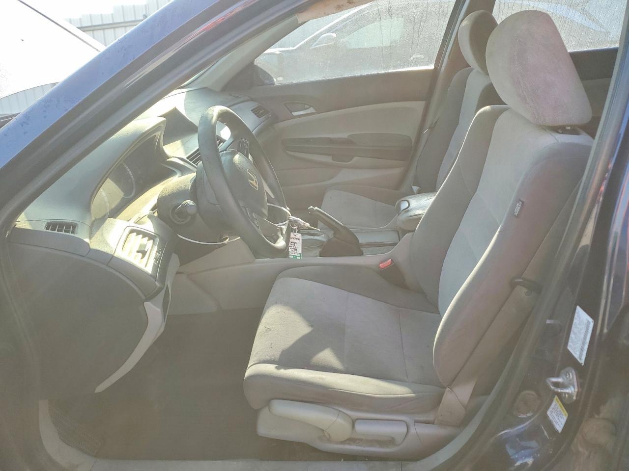 2010 Honda Accord Lx - Image 7