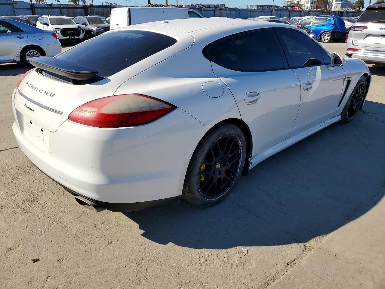 2012 Porsche Panamera 2 - Image 3