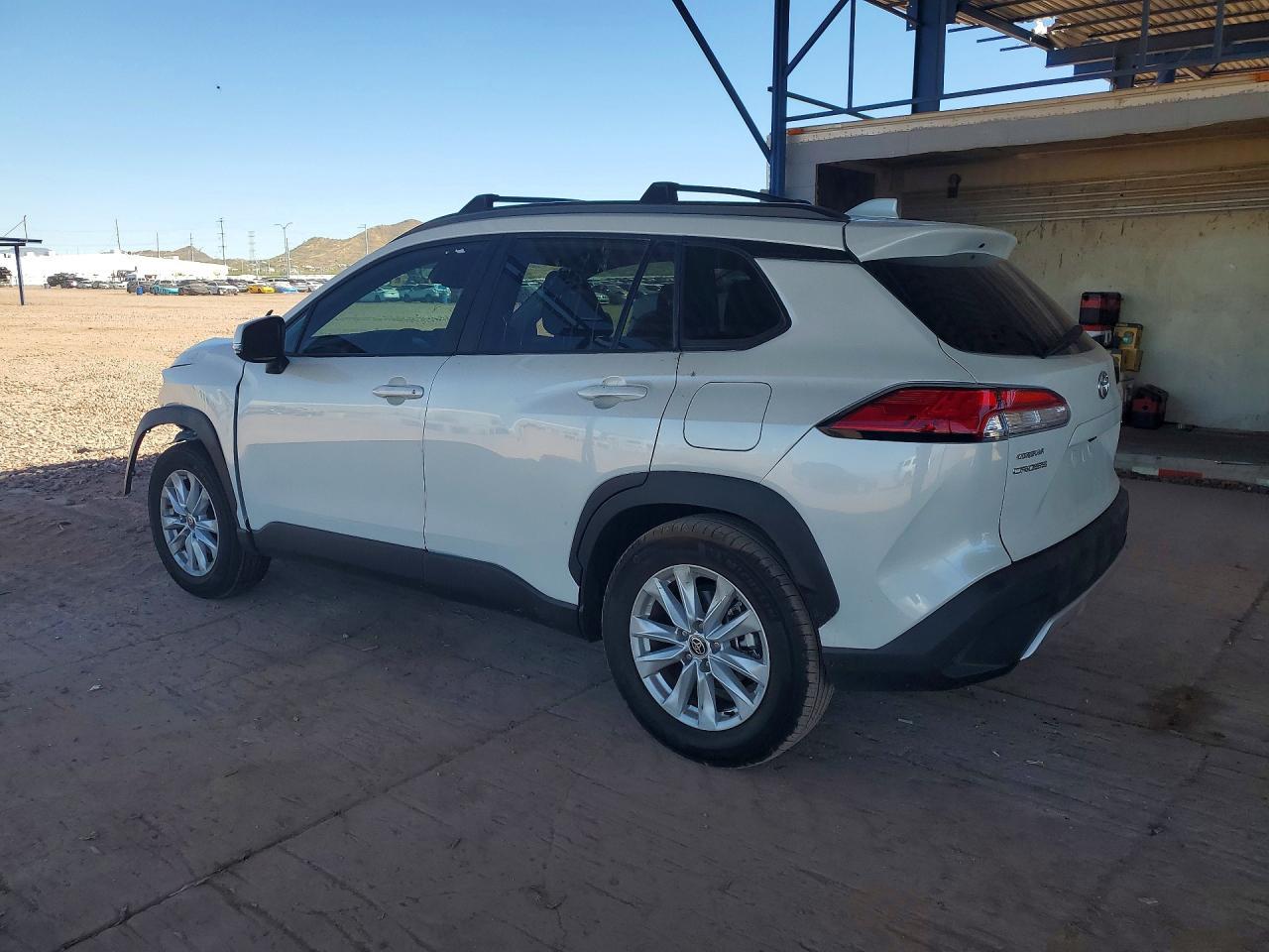 2023 Toyota Corolla Cross Le - Фото 2