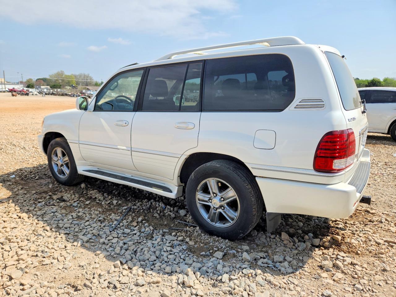 2006 Lexus Lx 470 Base - Image 2