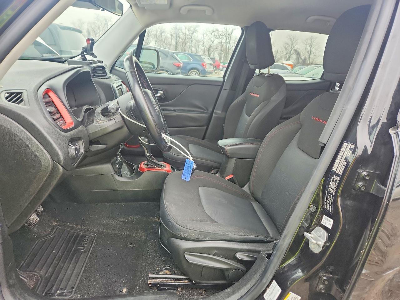 2015 Jeep Renegade - Фото 7