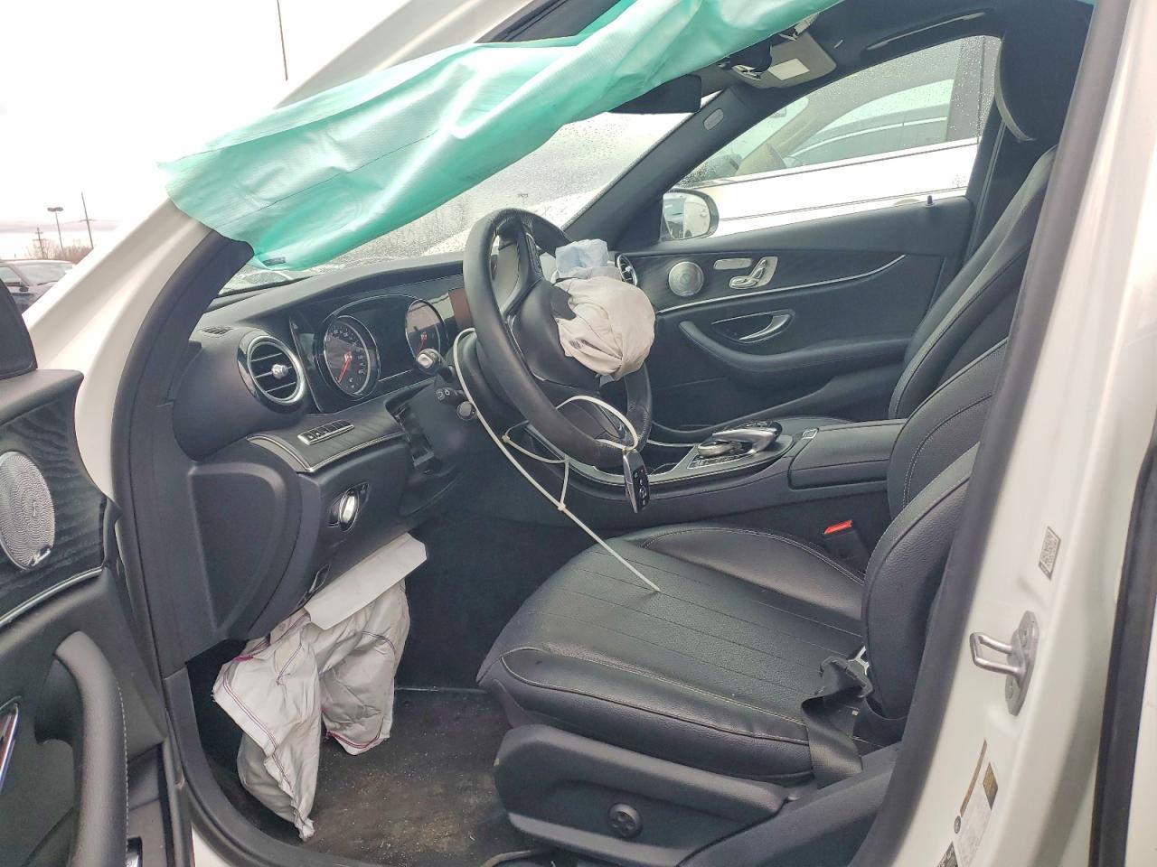2018 Mercedes-Benz E 300 4Matic - Image 7