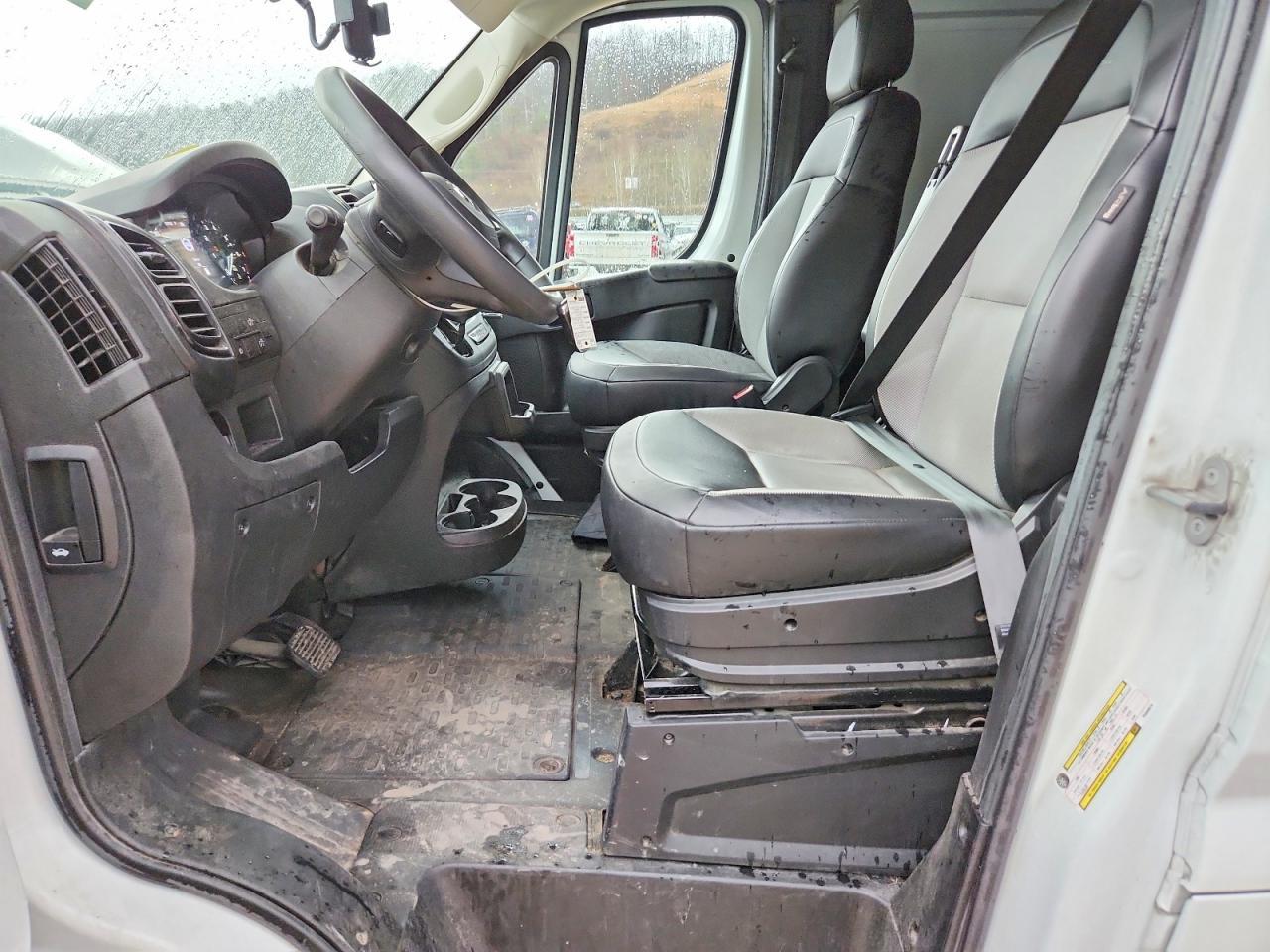 2023 Ram Promaster 2500 High Roof Delivery Van - Фото 7