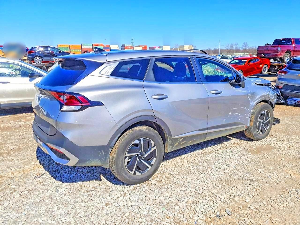 2025 Kia Sportage Lx - Image 3