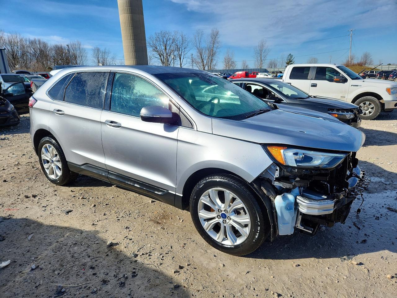 2022 Ford Edge Titanium - Фото 4