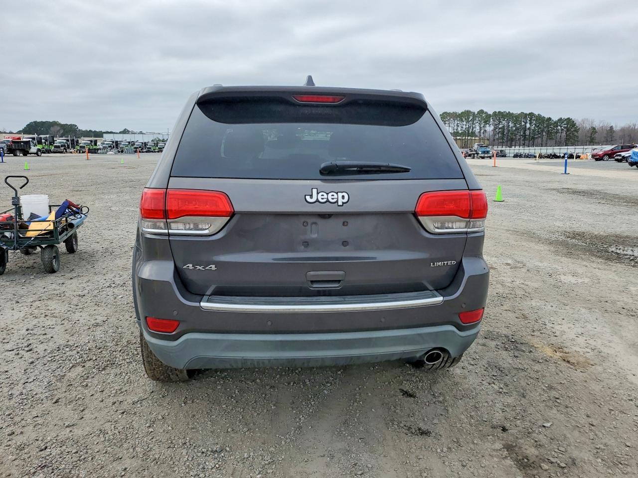 2019 Jeep Grand Cherokee Limited - Image 6