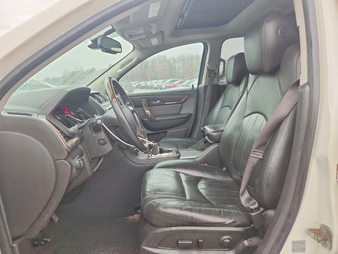 2015 GMC Acadia Denali - Image 7