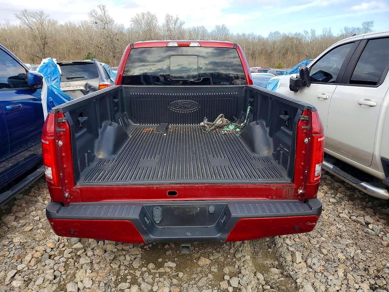 2017 Ford F150 Super Cab - Фото 6