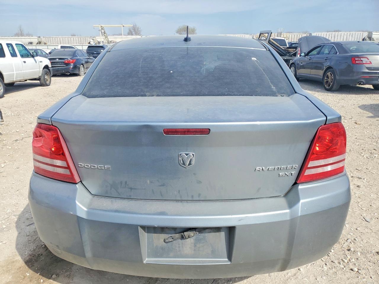 2010 Dodge Avenger Sxt - Фото 6