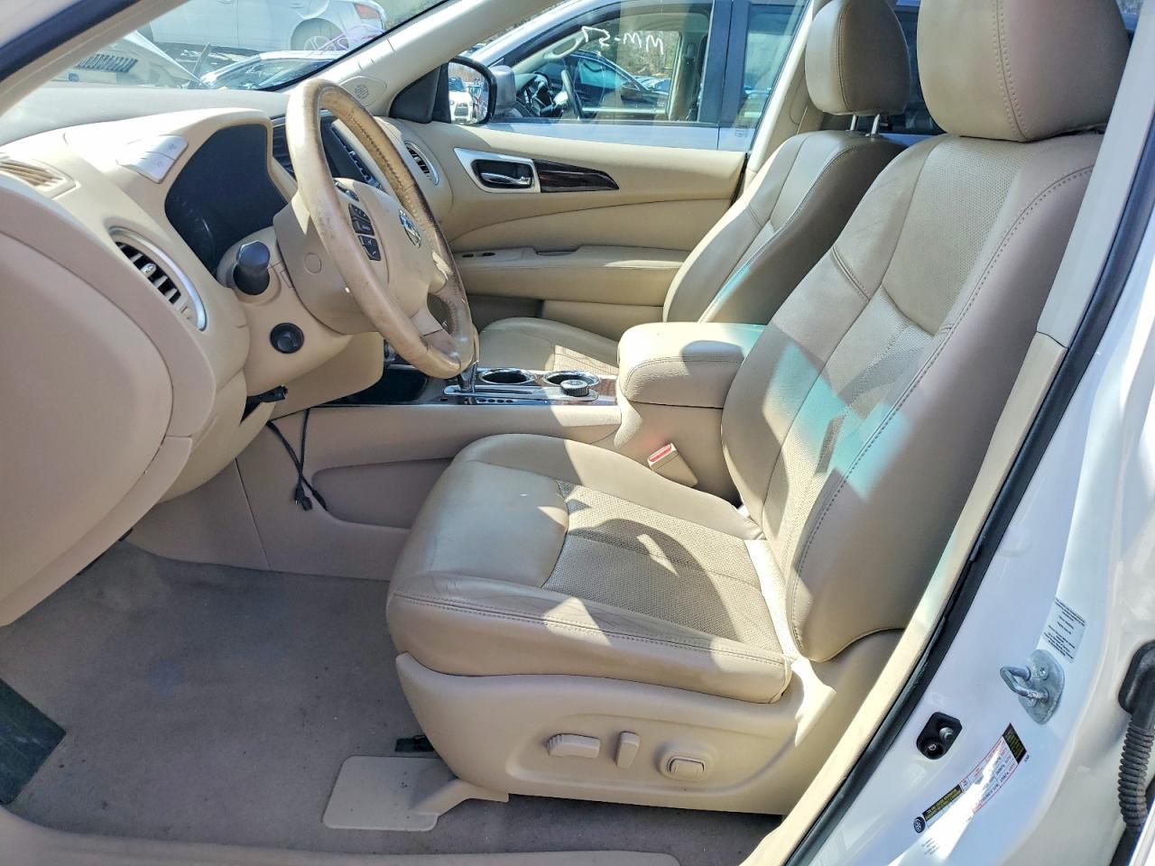 2013 Nissan Pathfinder S - Фото 7