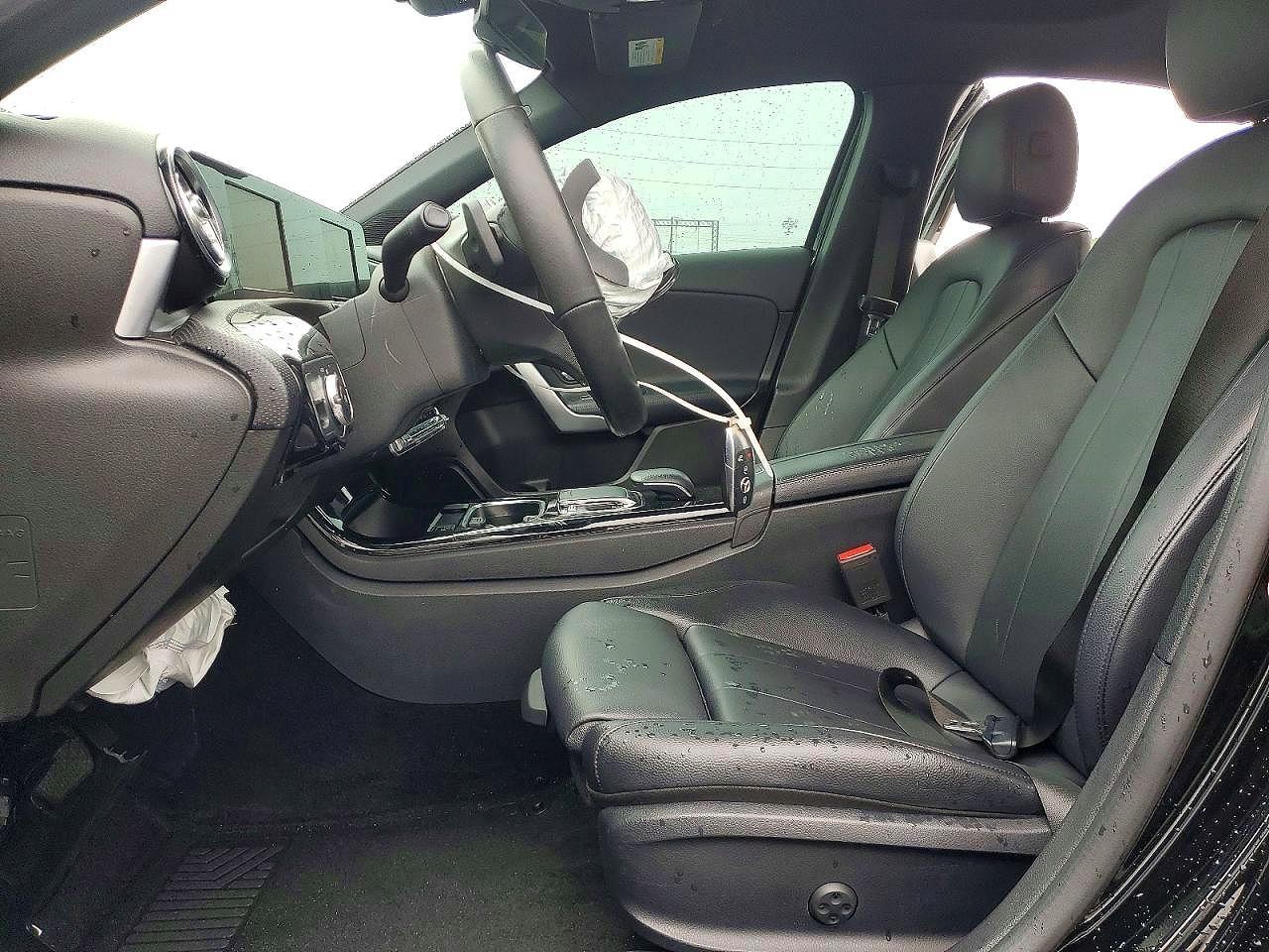 2019 Mercedes-Benz A 220 - Image 7