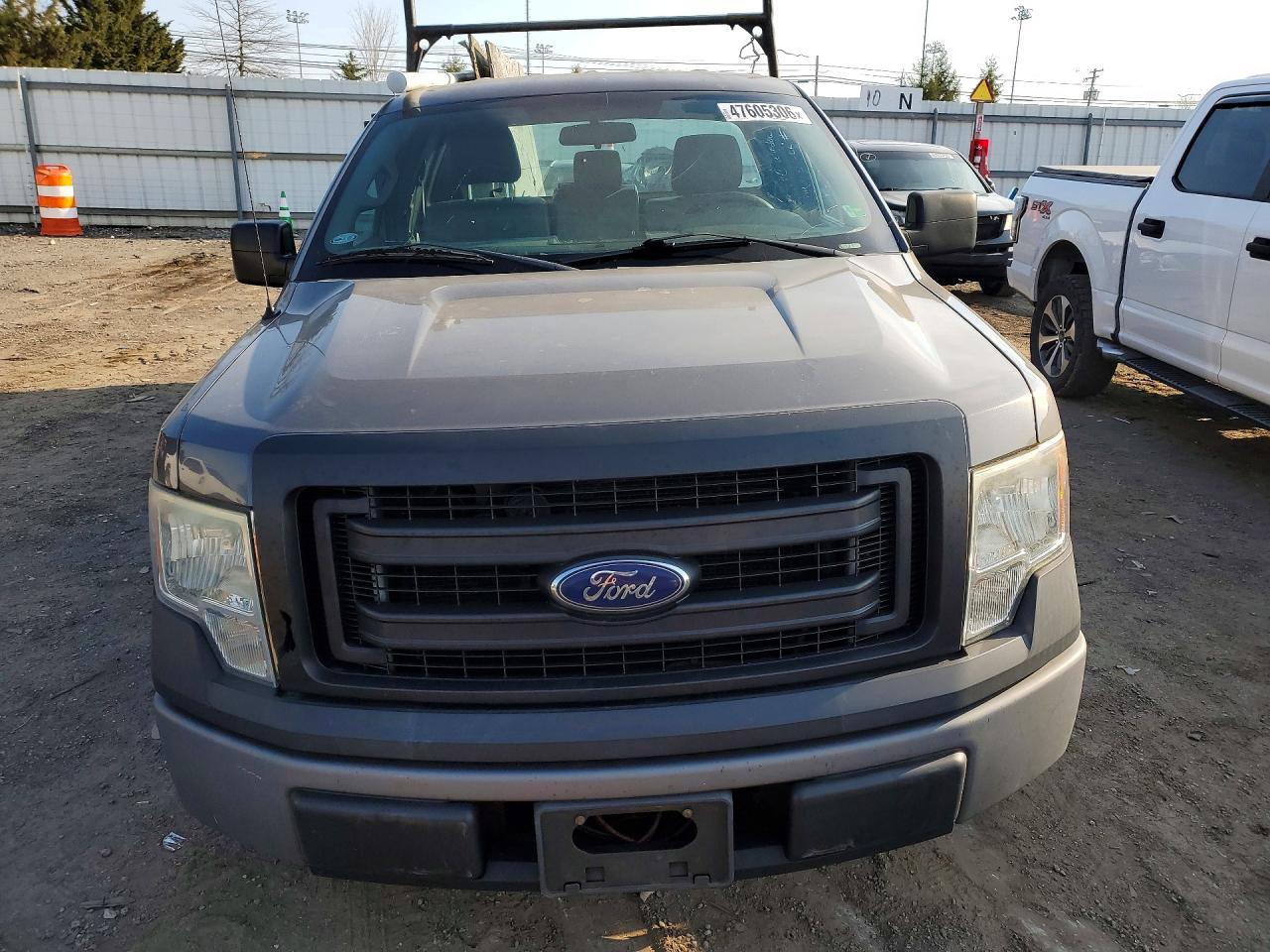 2013 Ford F150 - Фото 5