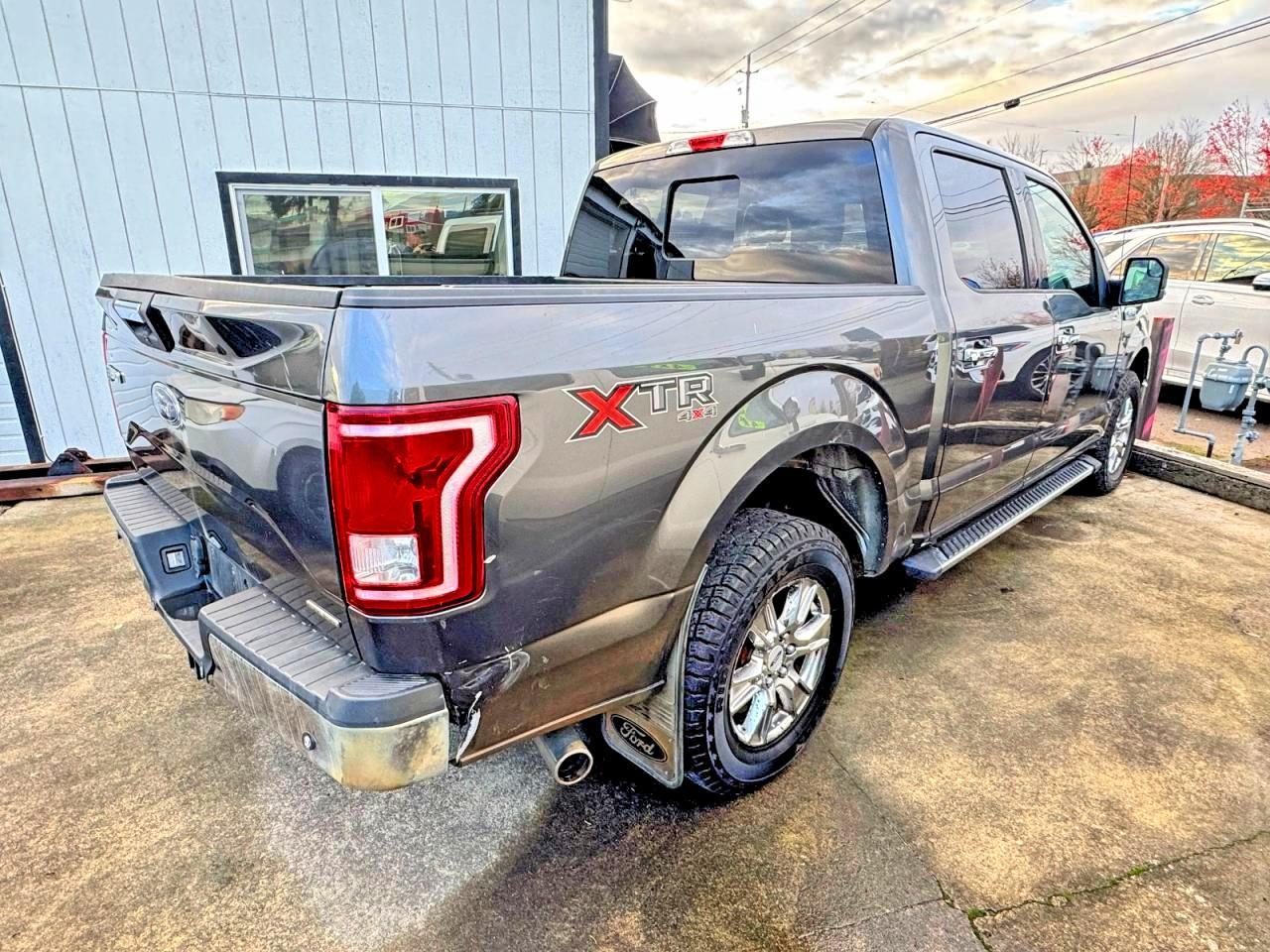 2015 Ford F150 Supercrew - Image 4