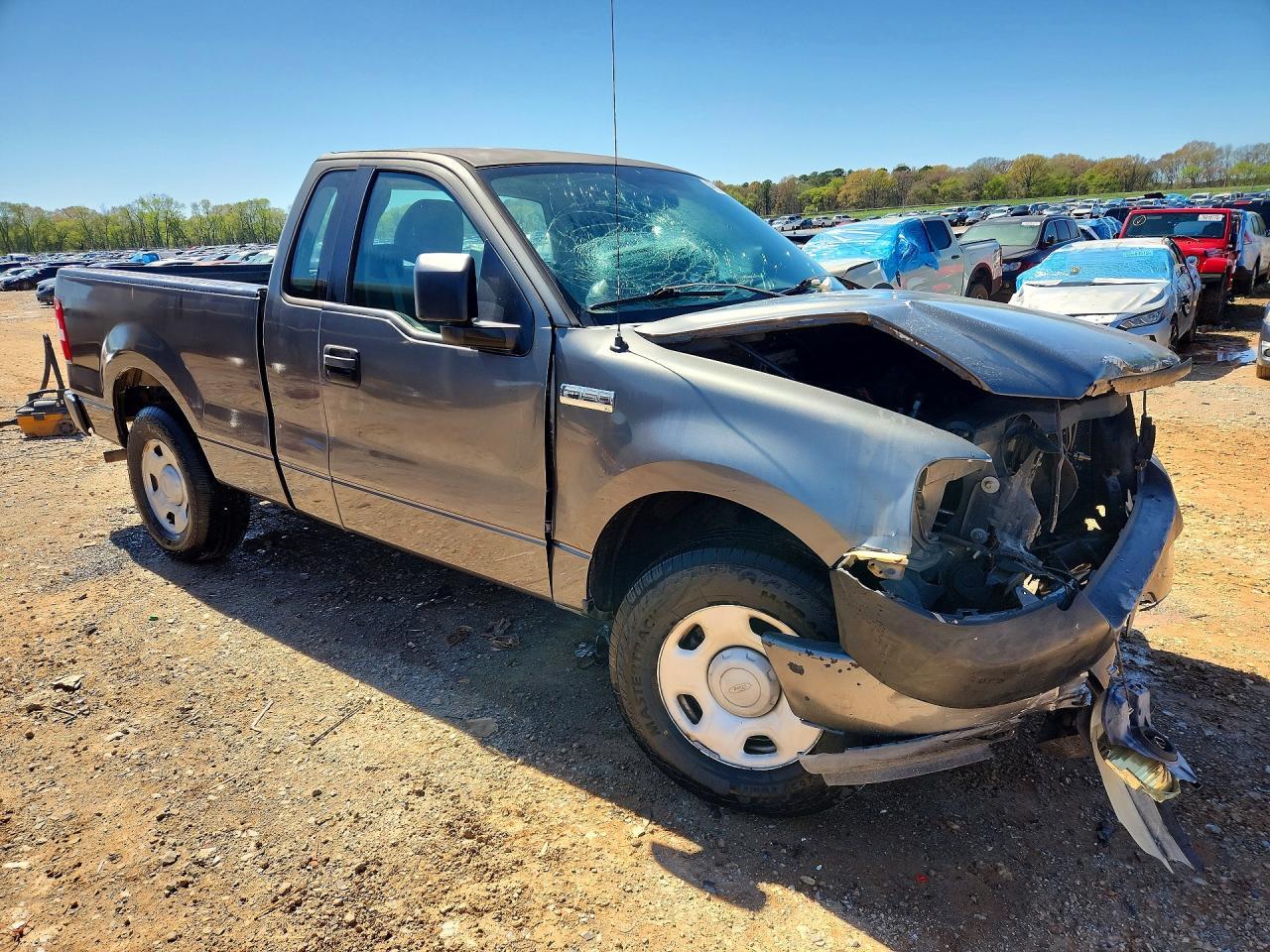 2006 Ford F150 - Image 4