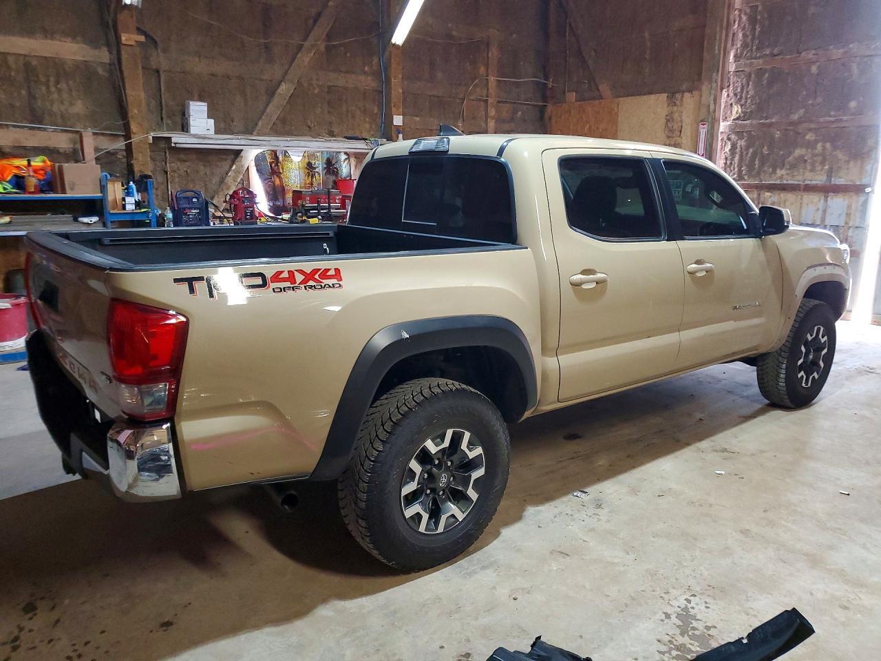 2017 Toyota Tacoma Trd Off-Road - Image 3