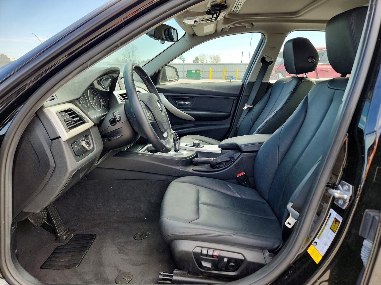 2015 BMW 320 I - Фото 7