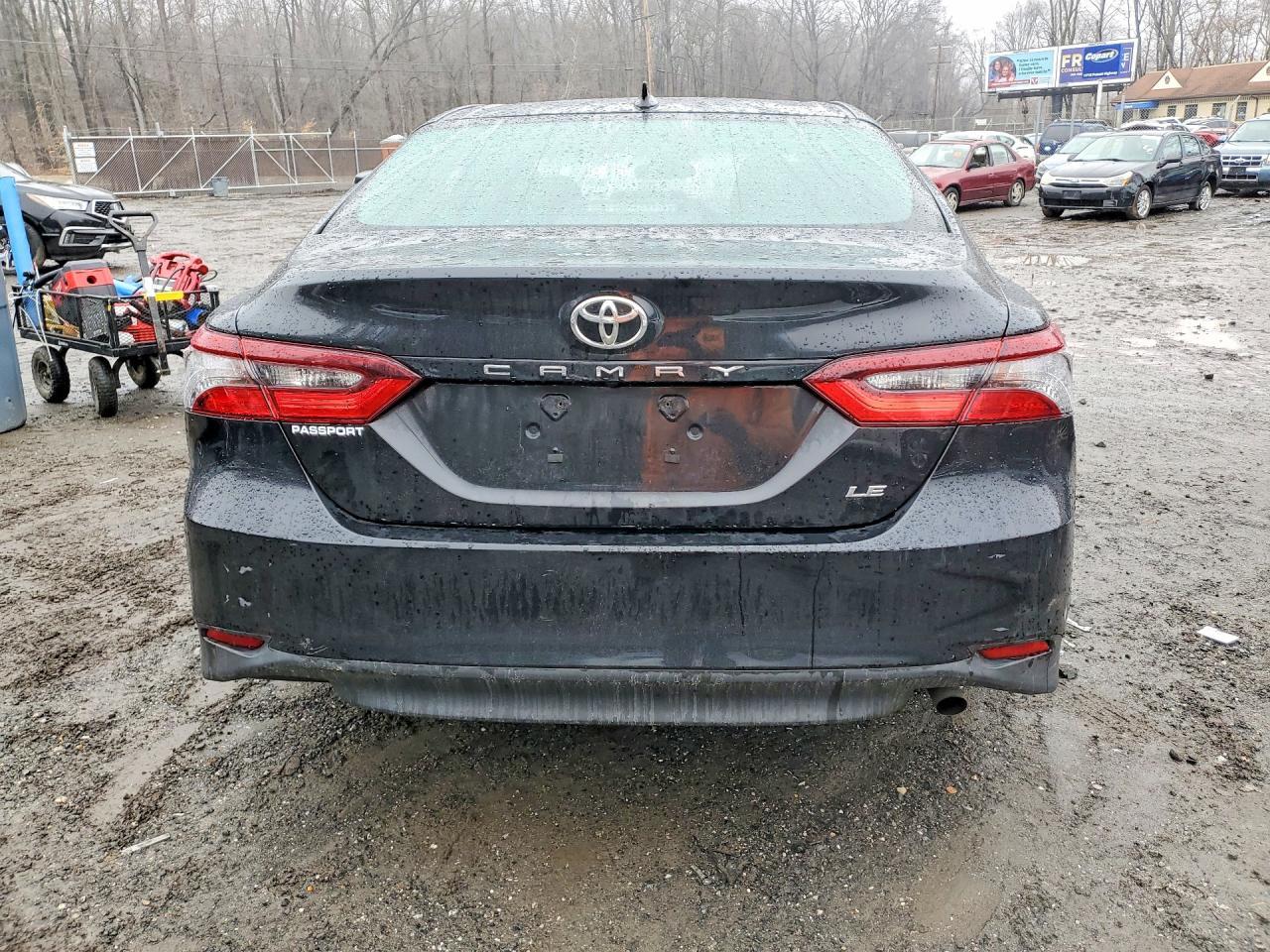 2022 Toyota Camry - Фото 6