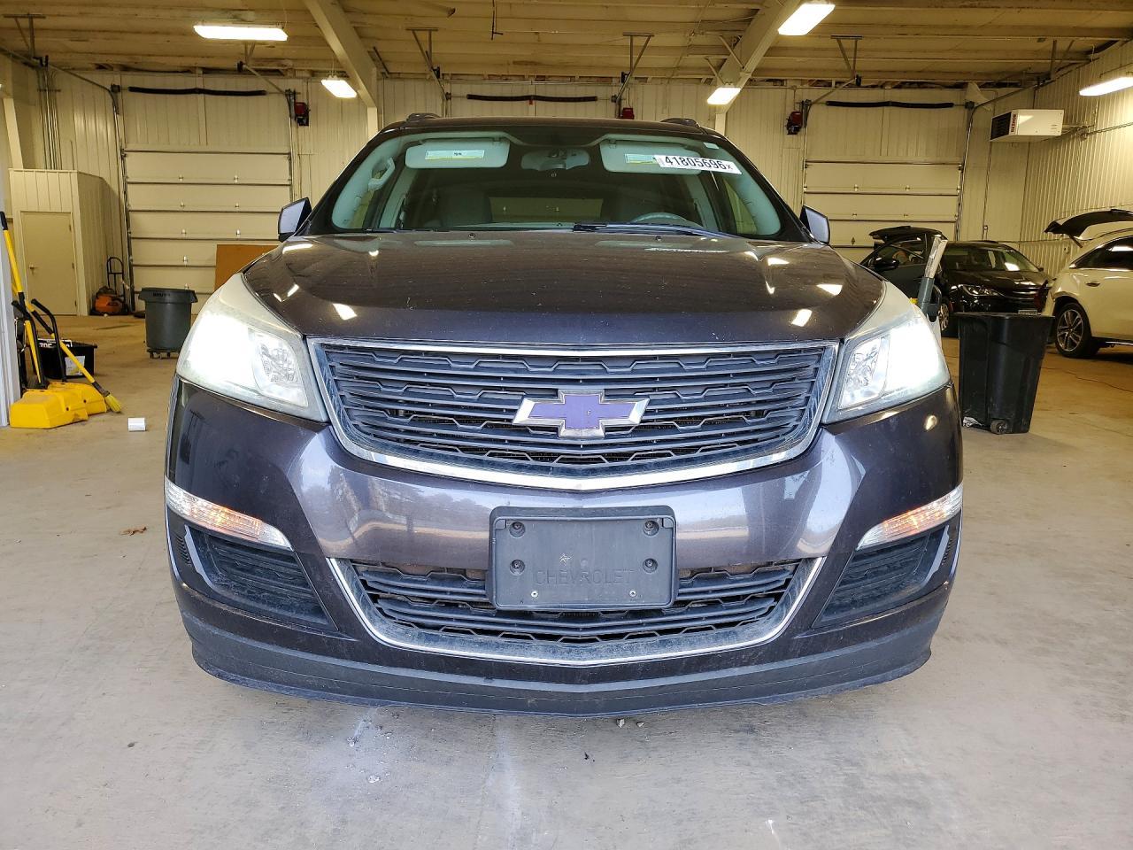 2015 Chevrolet Traverse Ls - Фото 5