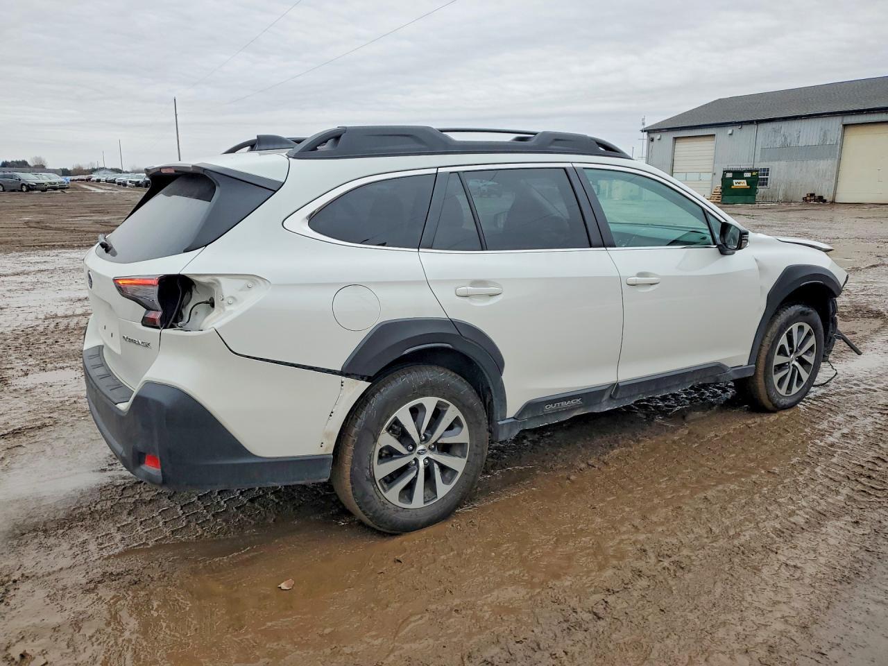 2025 Subaru Outback Premium - Фото 3