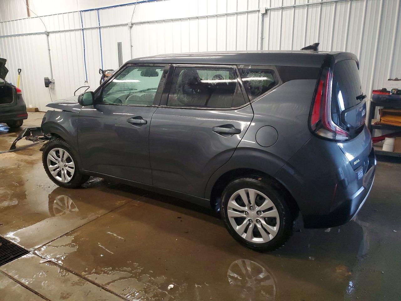 2023 Kia Soul Lx - Image 2