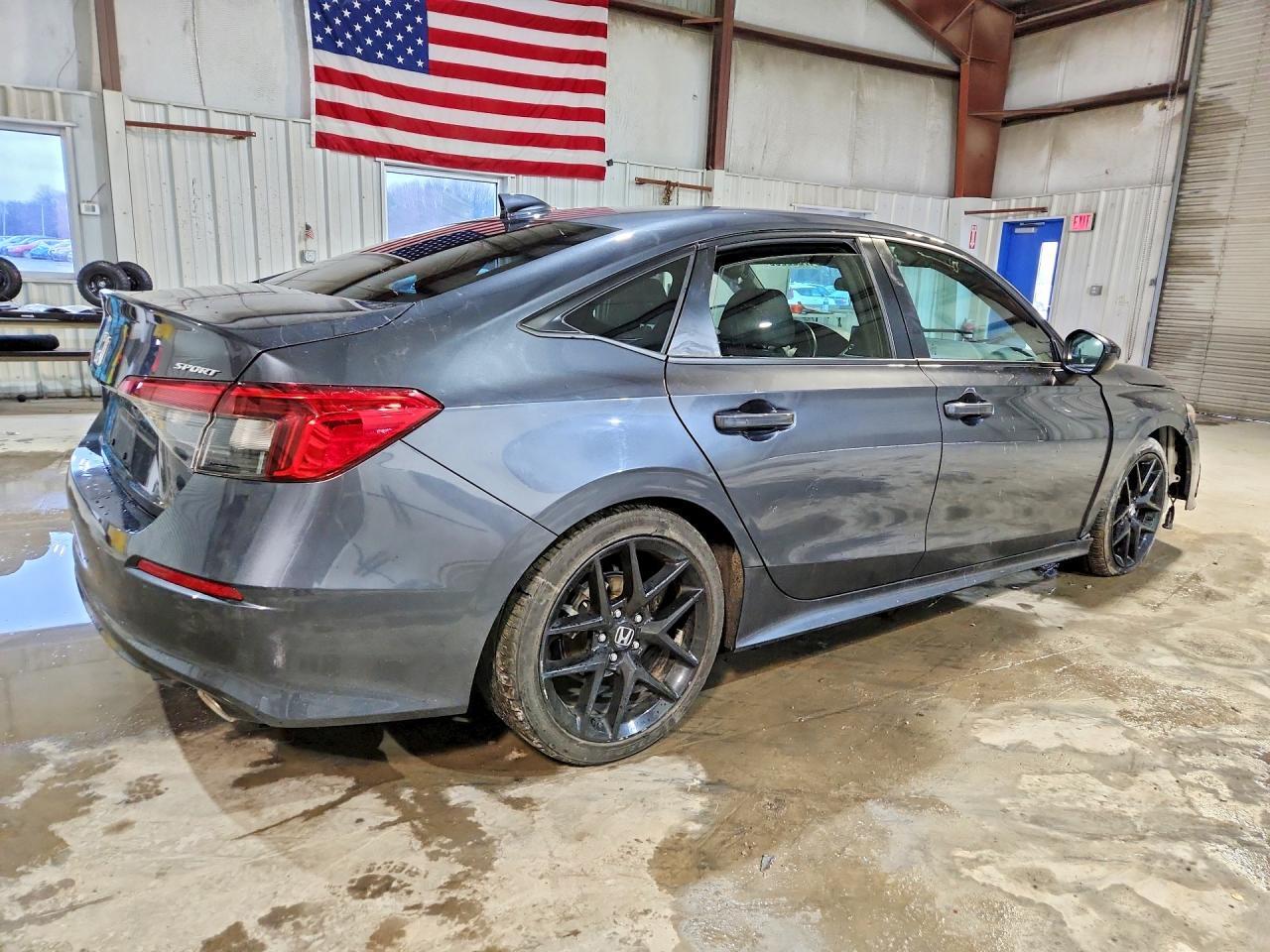 2023 Honda Civic Sport - Image 3