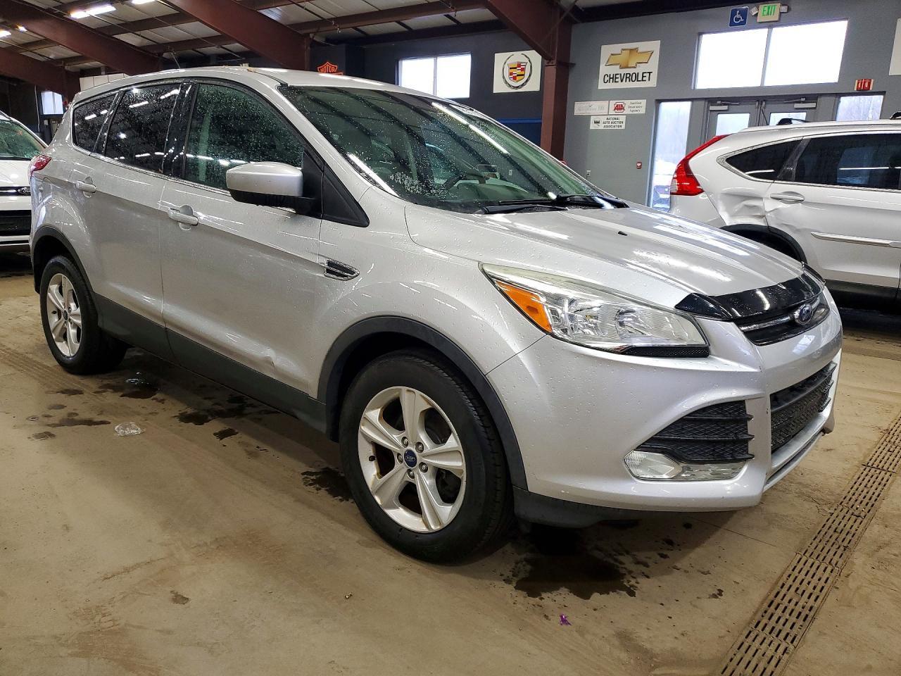 2016 Ford Escape Se - Фото 4