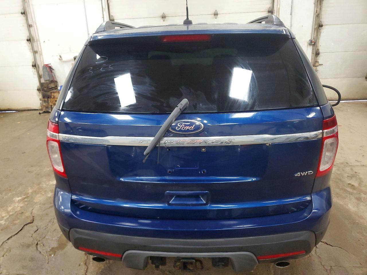 2012 Ford Explorer - Фото 6