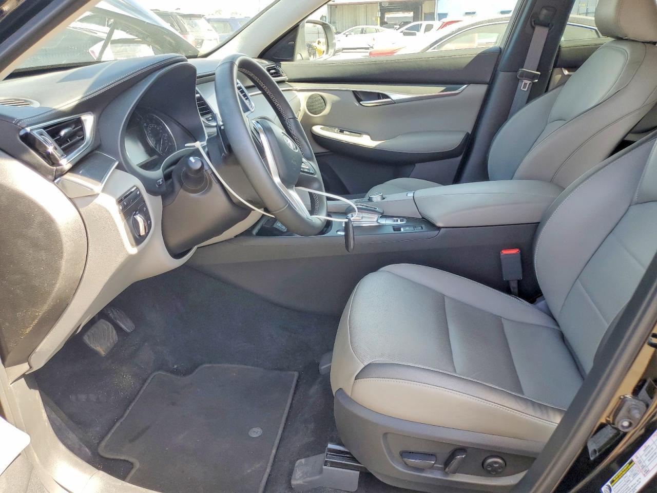 2025 Infiniti Qx50 Luxe - Image 7