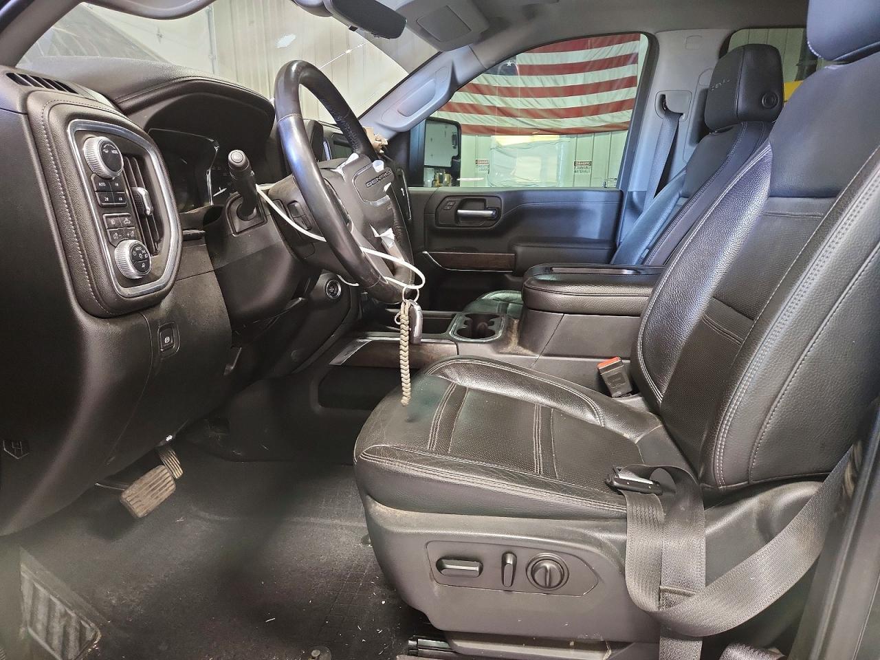2020 GMC Sierra K2500 Denali - Image 7
