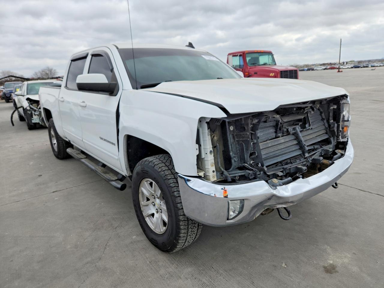 2017 Chevrolet Silverado C1500 Lt - Image 4