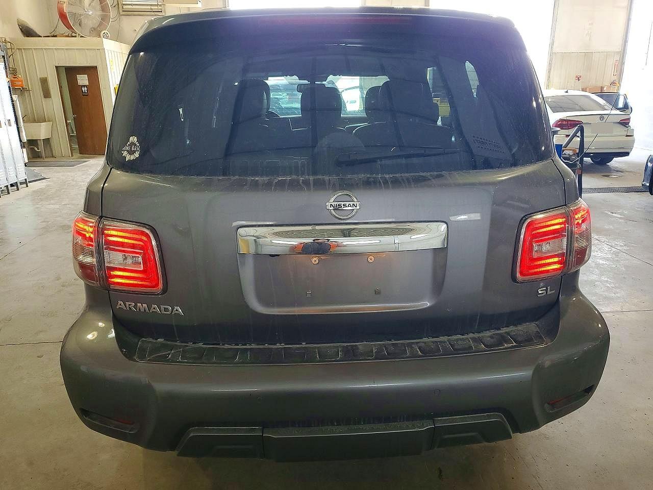 2019 Nissan Armada Sl - Image 6