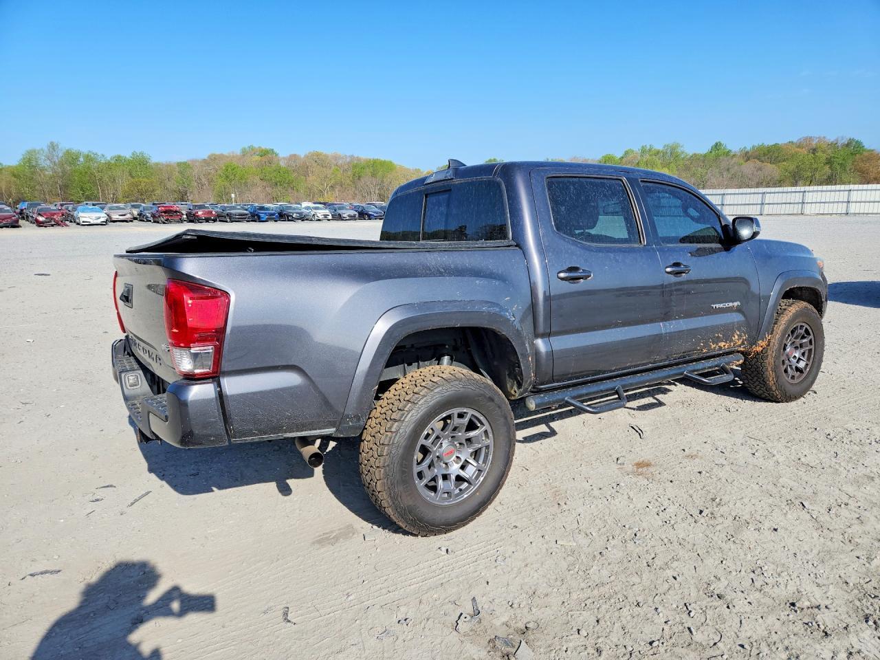 2017 Toyota Tacoma Trd Sport - Фото 3