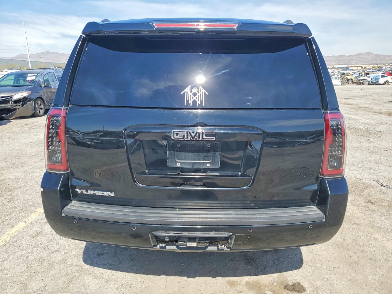2015 GMC Yukon Slt - Фото 6
