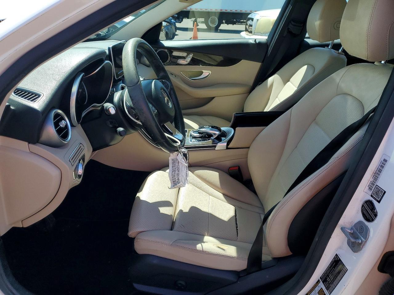 2015 Mercedes-Benz C 300 - Image 7