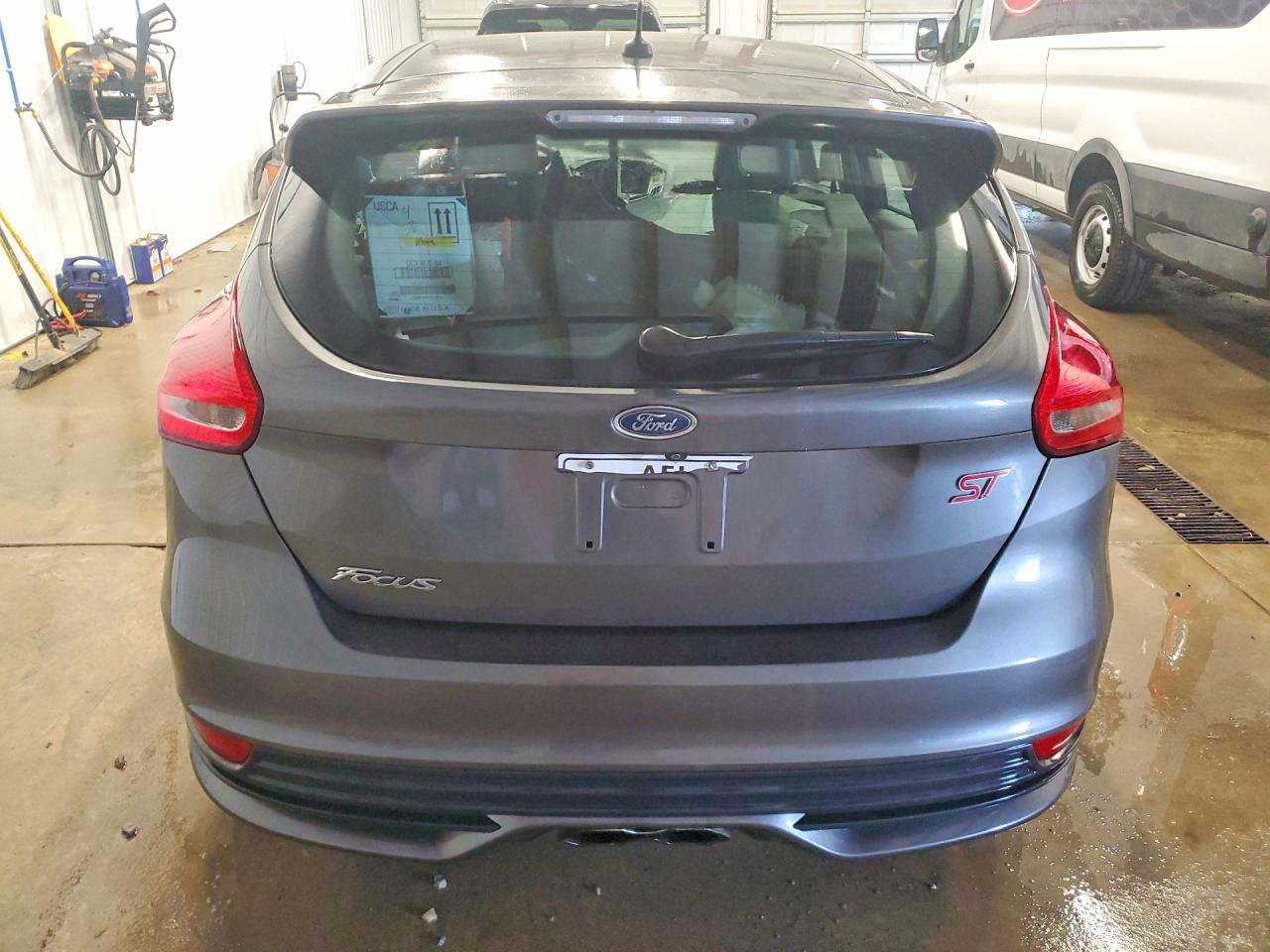 2018 Ford Focus St - Фото 6
