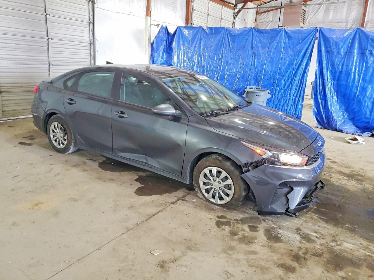 2023 Kia Forte Lx - Image 4