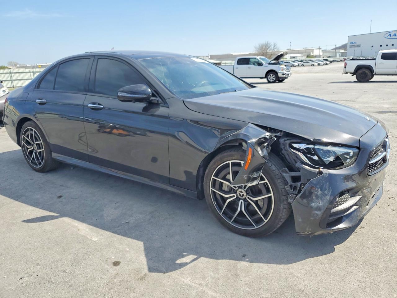 2021 Mercedes-Benz E 350 - Image 4