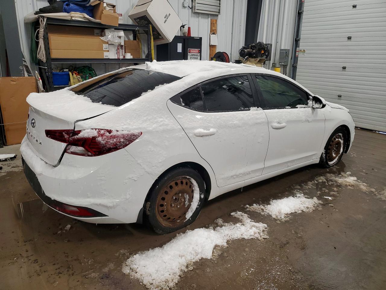 2020 Hyundai Elantra Sel - Image 3