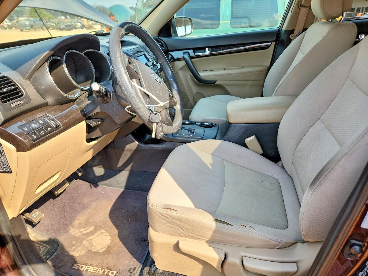 2011 Kia Sorento - Image 7