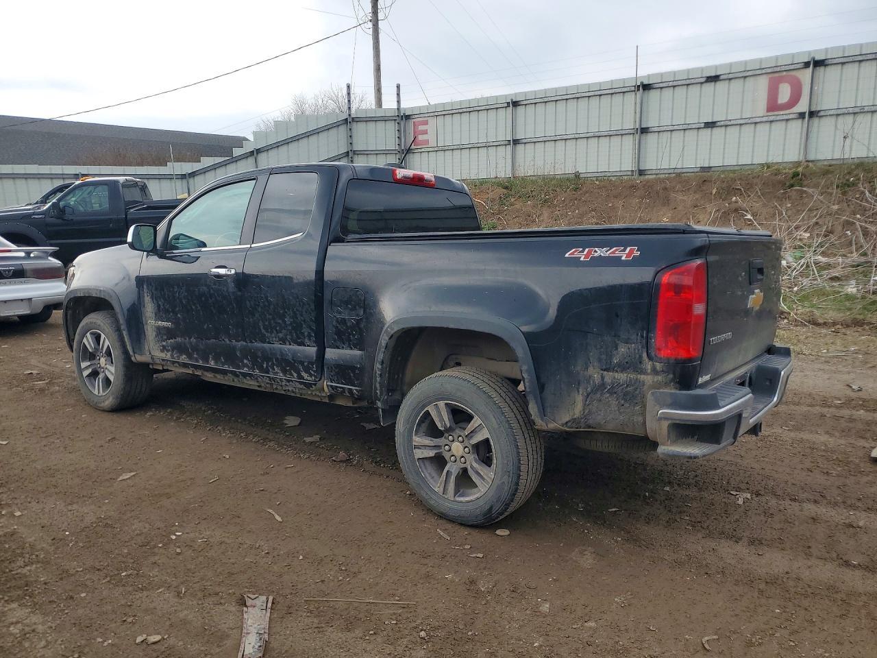 2015 Chevrolet Colorado Lt - Image 2
