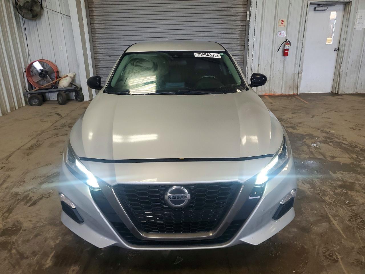 2020 Nissan Altima 2.5 Sr - Image 5