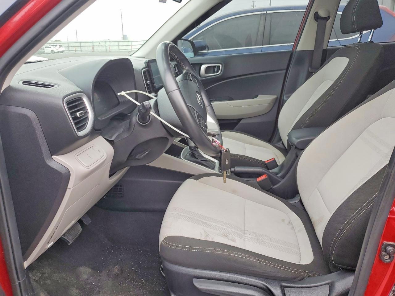 2023 Hyundai Venue Sel - Фото 7