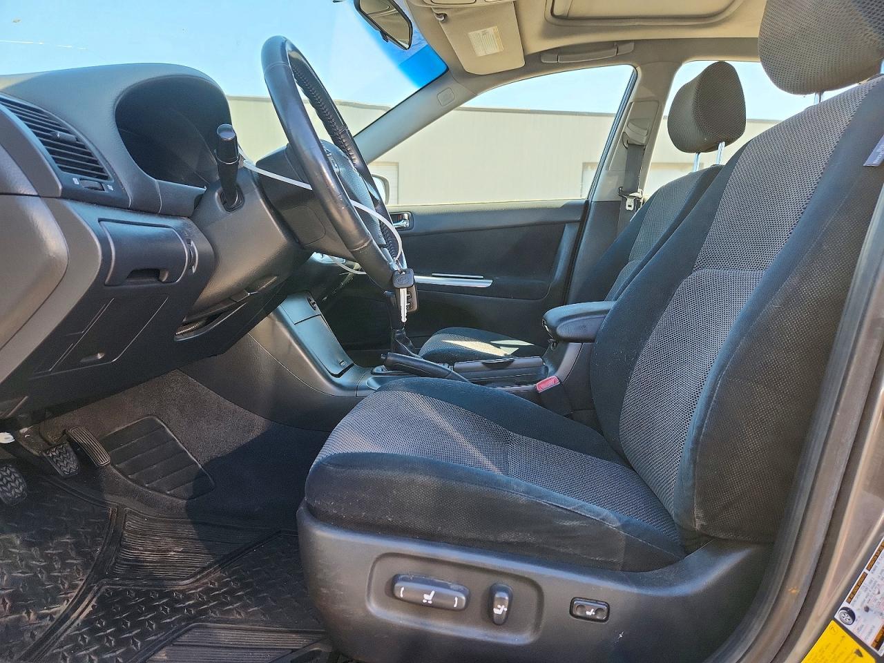 2005 Toyota Camry Se - Image 7