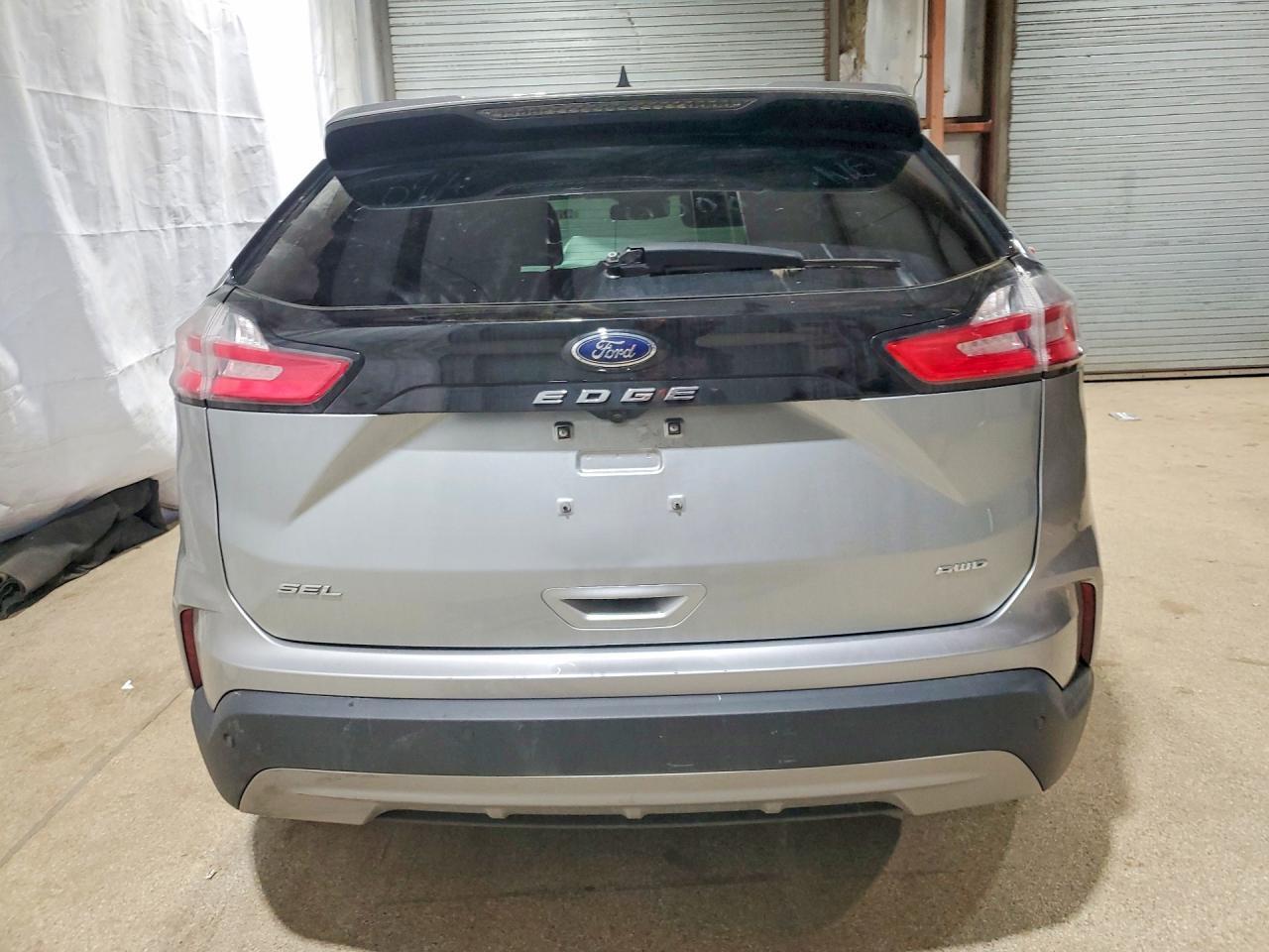 2024 Ford Edge Sel - Image 6