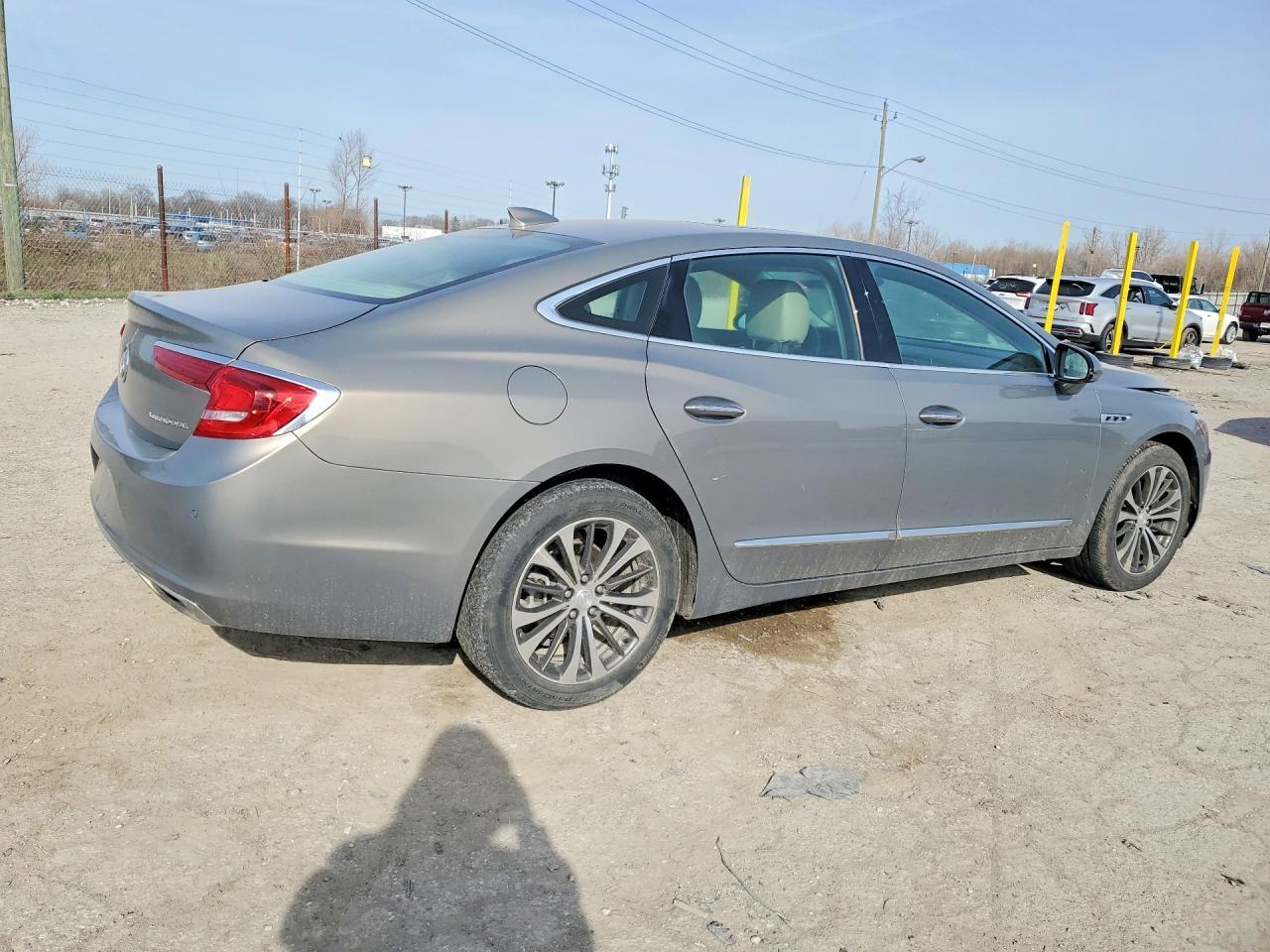 2017 Buick Lacrosse Essence - Фото 3
