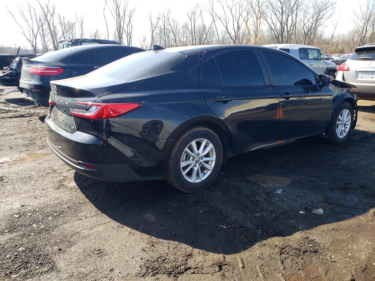 2025 Toyota Camry Le - Image 3