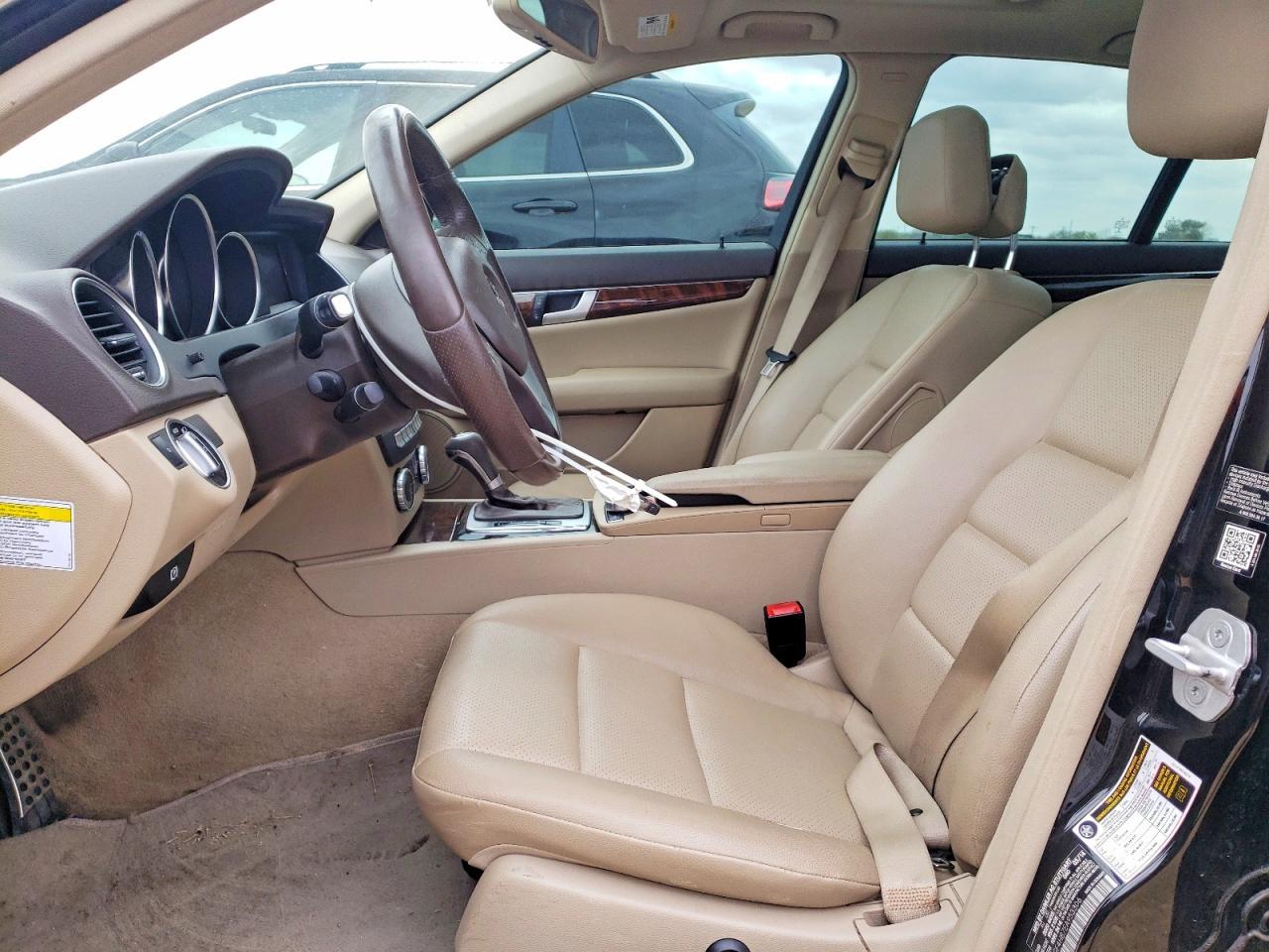 2014 Mercedes Benz C 250 - Фото 7