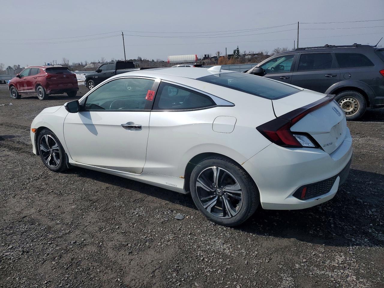 2016 Honda Civic Touring 2Dr Co - Фото 2