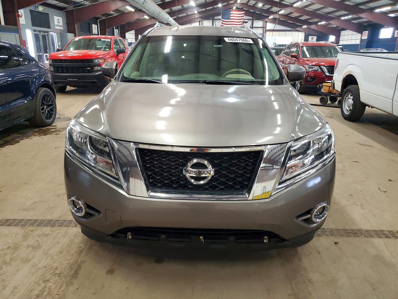 2014 Nissan Pathfinder S - Фото 5